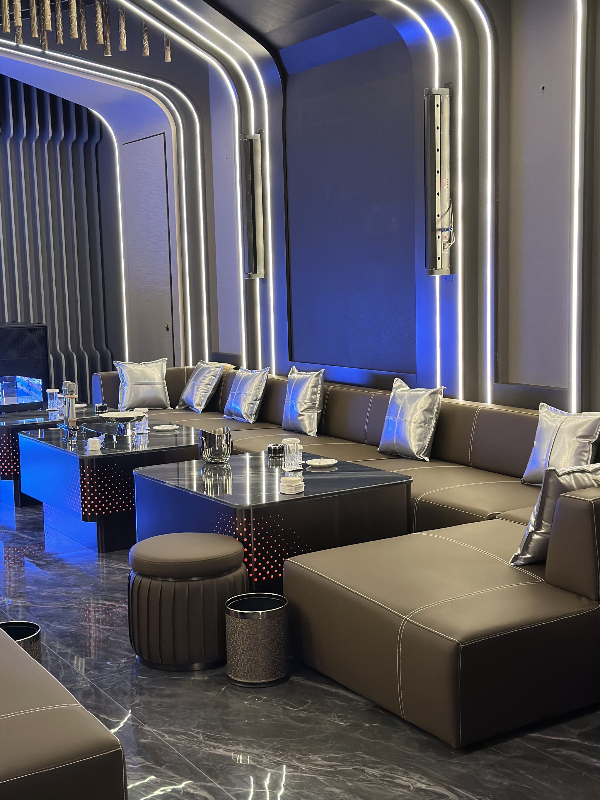 双鸭山商务ktv推荐低端场商务ktv选择-尖山区ktv预定